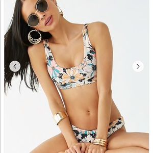 BRAND NEW Kulani Kinis Top and Bottoms